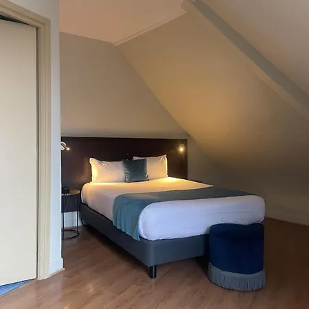 Hotel Lennon 2*