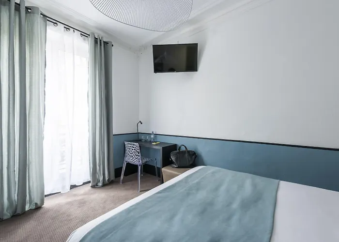 Lennon By Avalon Gare Du Nord Hotel 2*