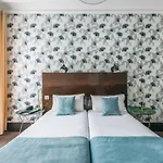 Hotel Lennon By Avalon Gare Du Nord 2*