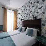Hotel Lennon By Avalon Gare Du Nord Paryż